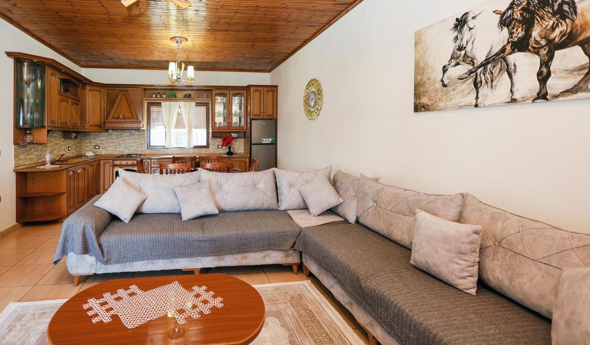 Villa Kevin Berat Kültér fotó